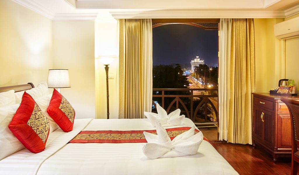 Executive View Suite