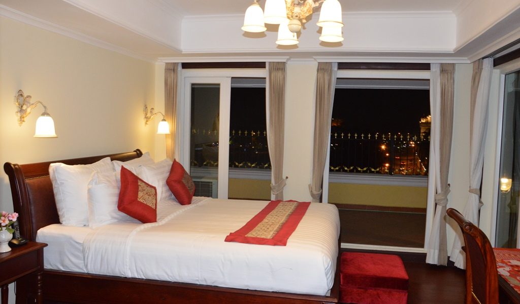 President Suite Room and Patuxay View Suite